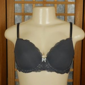 Victoria's Secret Angels Gray Lace Bra 34C NWT